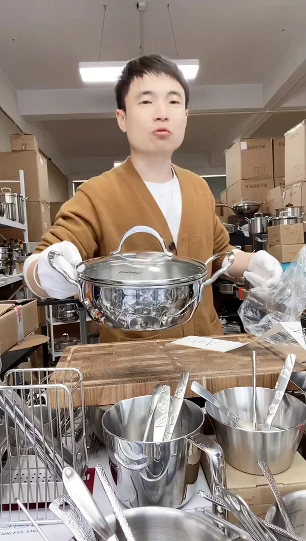 A21 微瑕卓德铭18cm泡面锅