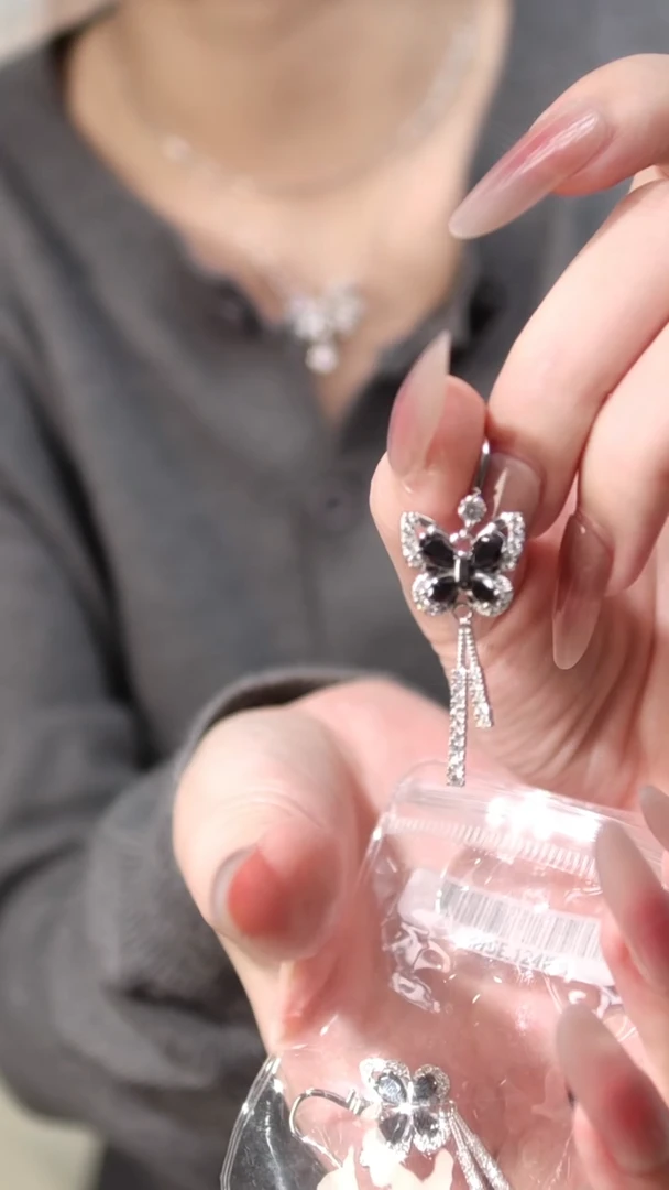 合成碳硅石925银莫桑 蝴蝶耳吊*2 MSE.124K-1