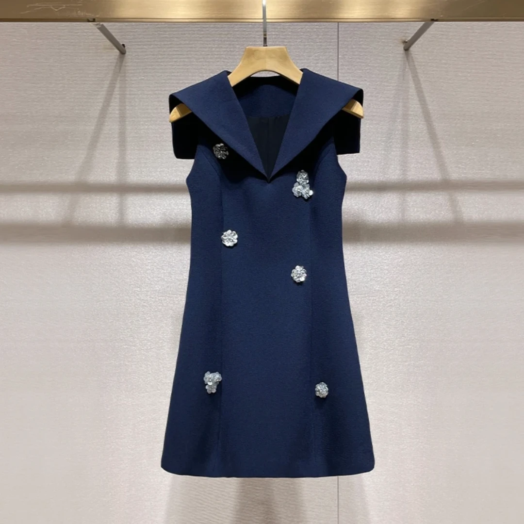 轻奢连衣裙25新款赫本风气质减龄海军领手工珠花裙子