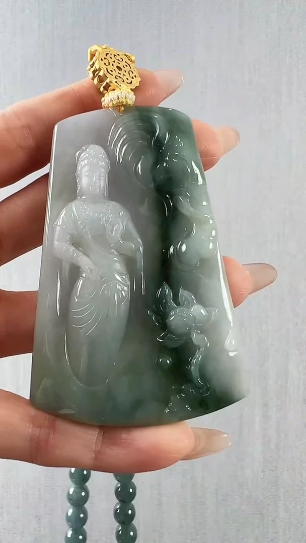 颈饰未镶嵌翡翠普贤