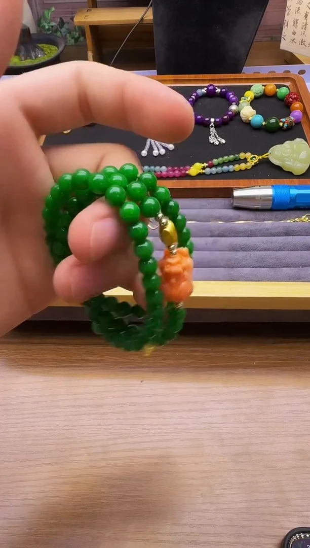 翡翠14K金镶嵌颈饰S174