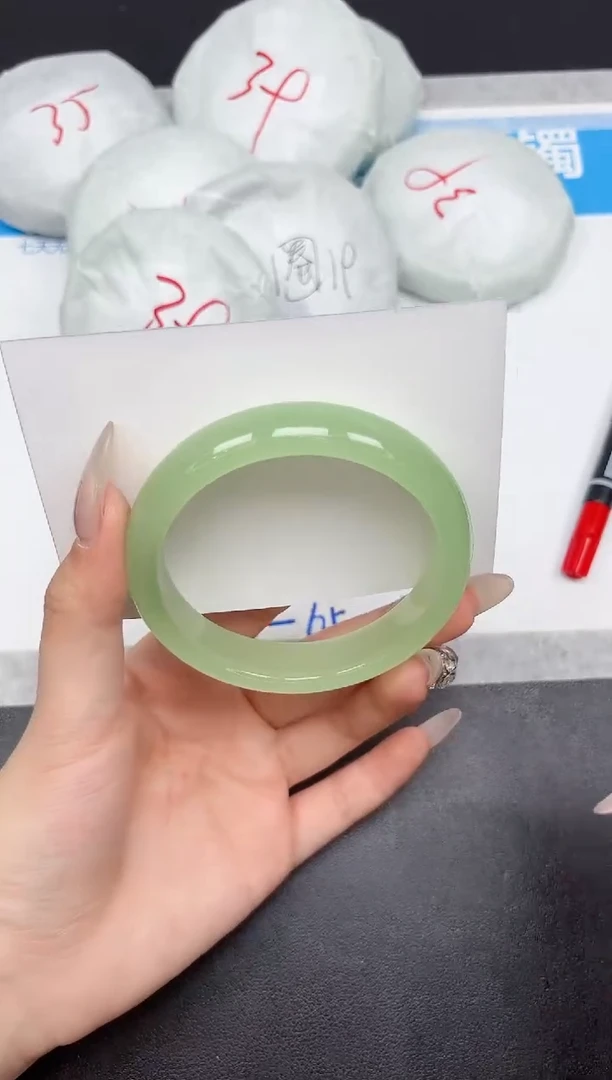 未镶嵌手镯石英质玉393-55-57