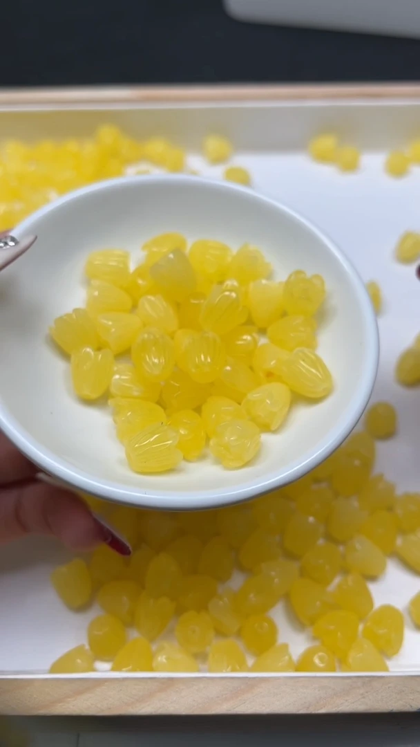 裸石蜜蜡未镶嵌M411 蜜蜡 玉兰花9*11mm8个9.9元