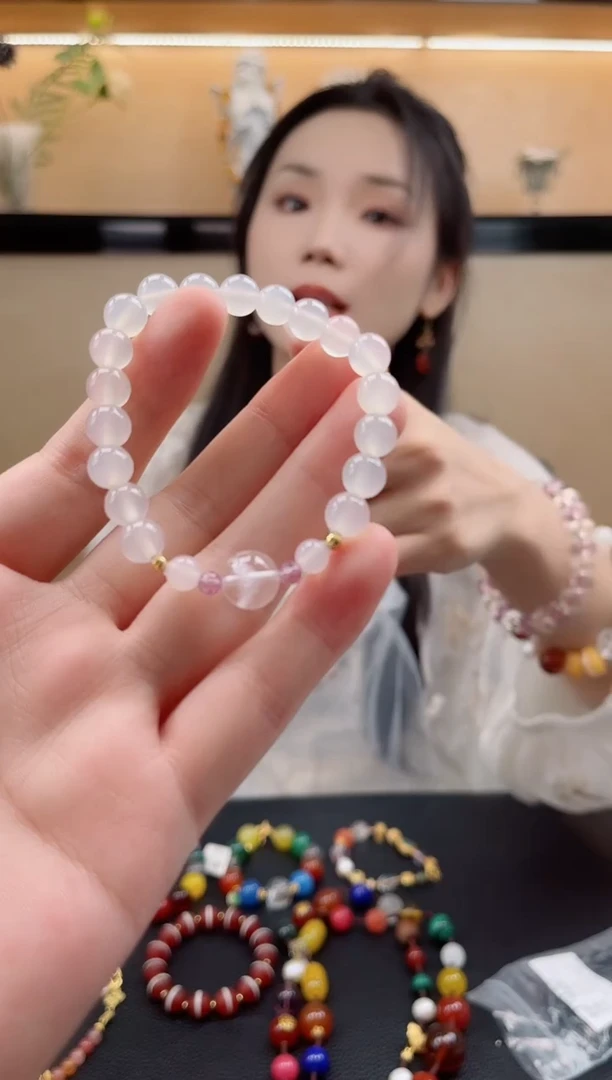 未镶嵌手链玛瑙/玉髓默认微瑕，介意勿拍！