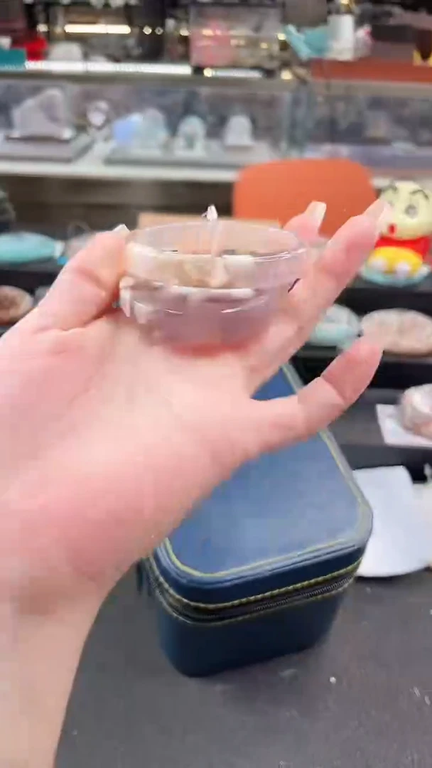 未镶嵌手镯石英质玉尘*丷圈口（赠品镯心）