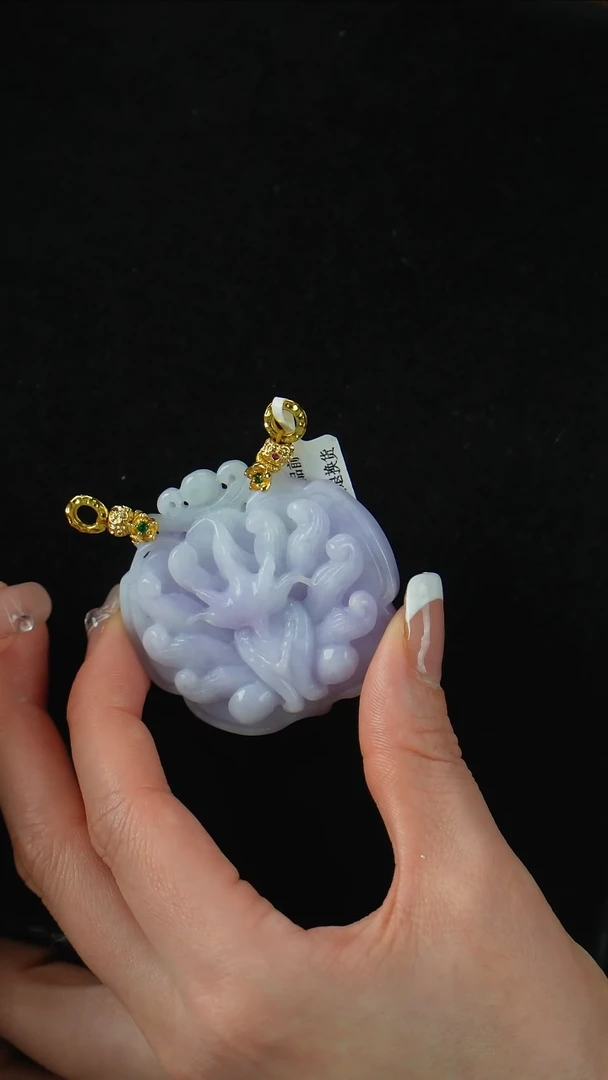 颈饰未镶嵌翡翠九尾