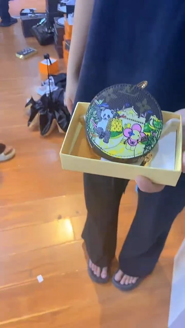 杯鸿辉家品牌瓷器，京东包邮！