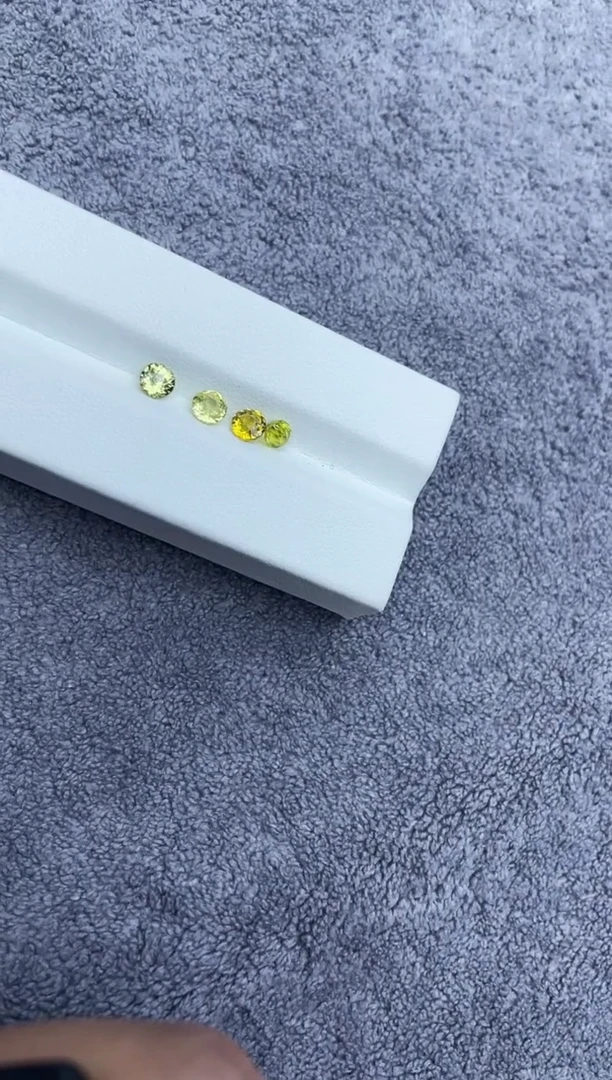 未镶嵌裸石石榴石天**薇随机发货一颗