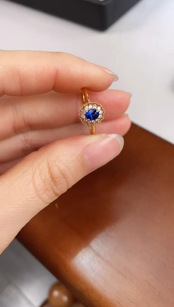 【闪购商品】蓝宝石戒指18K金镶嵌主石34分