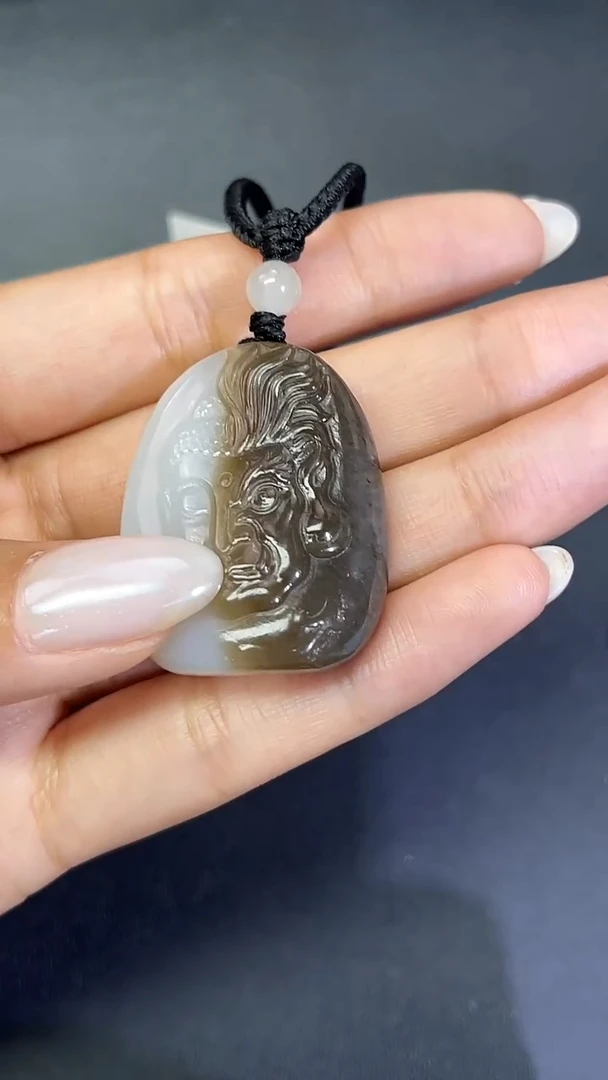 颈饰未镶嵌和田玉710083#和田玉且末糖白料一念之间吊坠多人