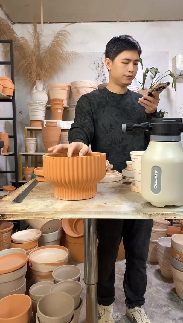 23*16红陶竖纹火锅 1盆无托