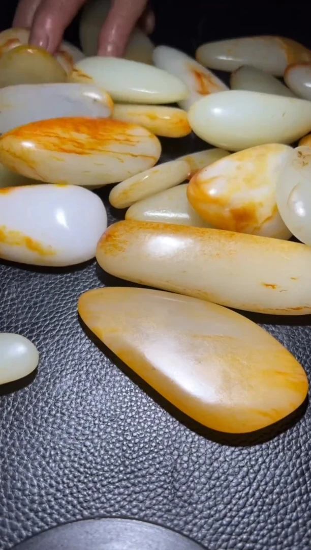 未镶嵌和田玉奇石2