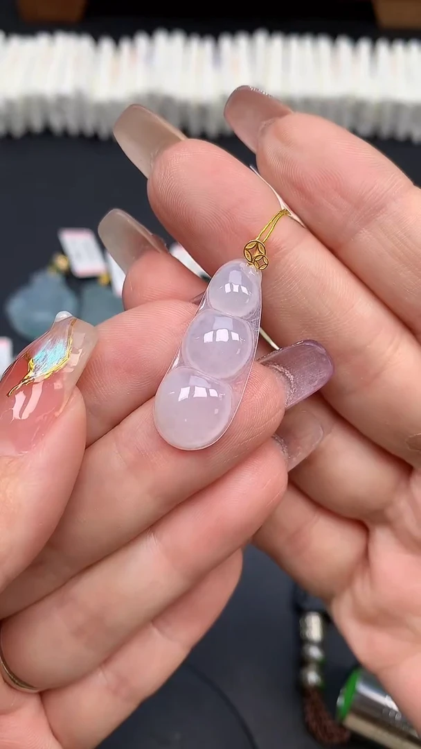 翡翠18K金镶嵌吊坠(不含链)MS189273