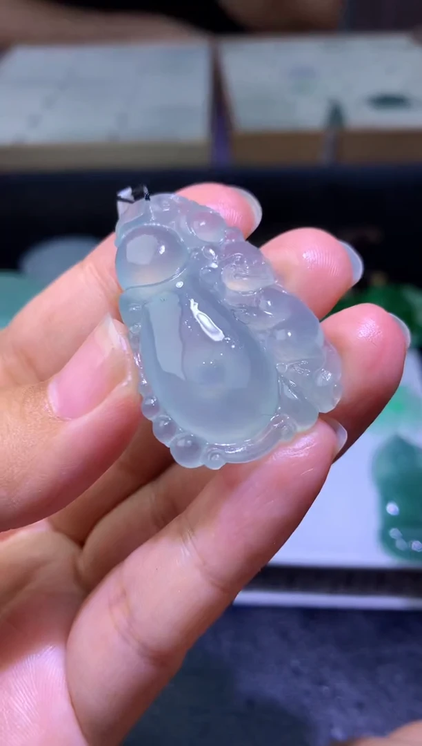 未镶嵌定制翡翠毛货