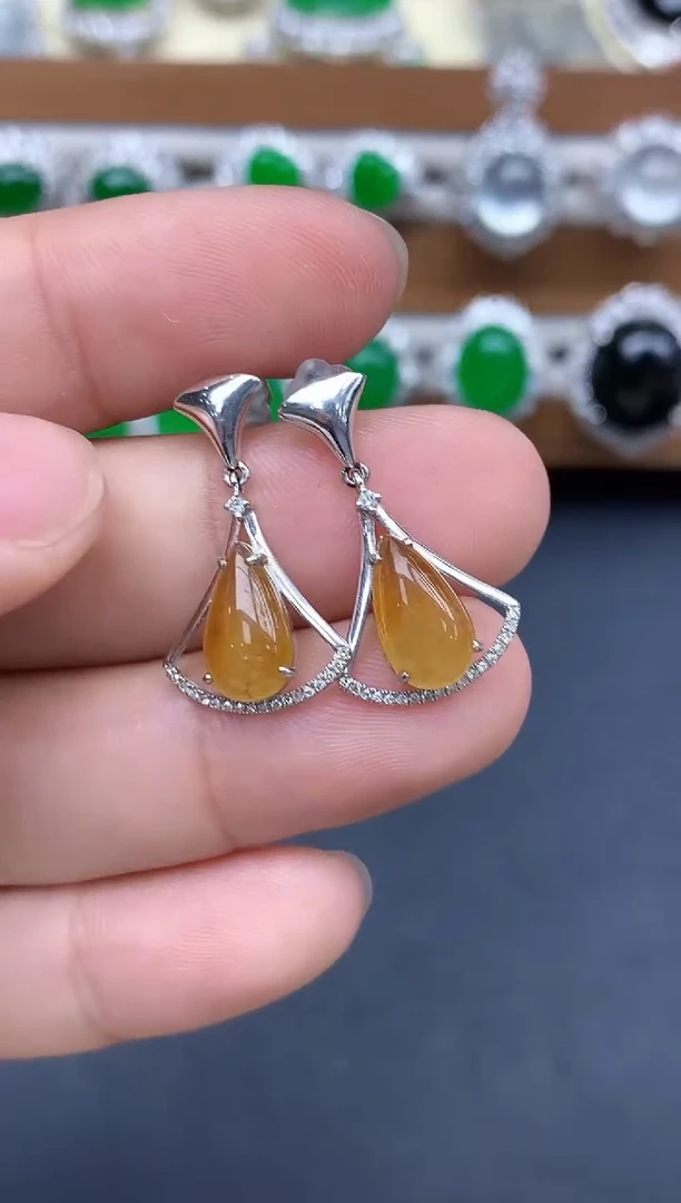 颈饰18K金镶嵌翡翠382-中国好珍宝