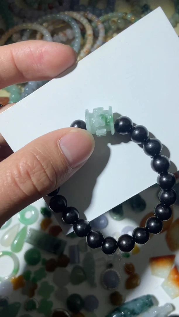 【闪购商品】翡翠颈饰未镶嵌【闪购商品】 天然翡翠
