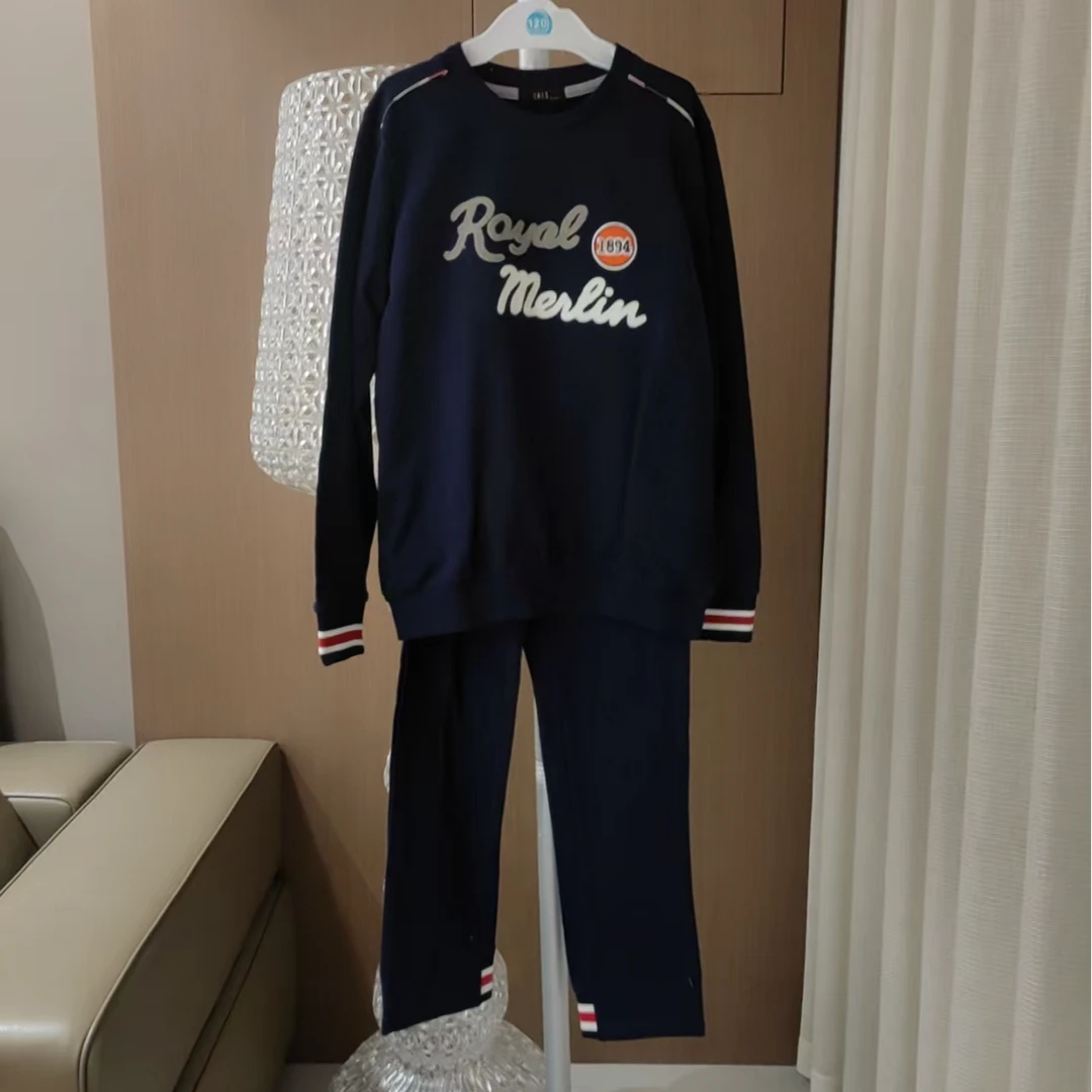 Dak 春秋 藏青 灰色两色卫衣【RM字母绣】