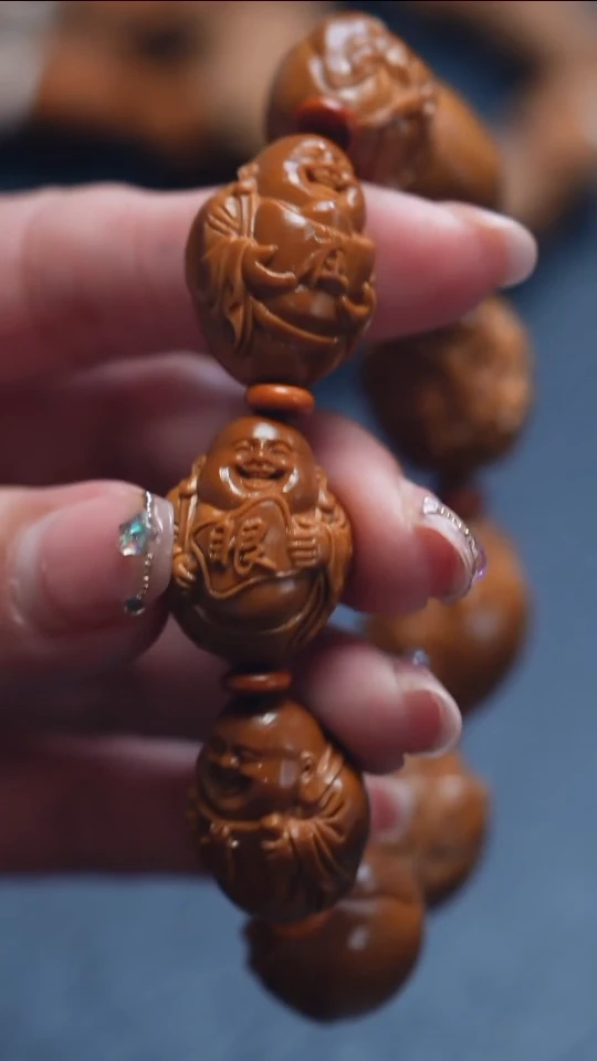 【闪购商品】橄榄核吊坠苏工橄榄核
