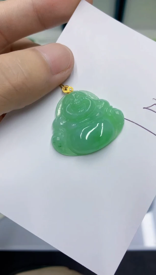 颈饰18K金镶嵌翡翠翡翠