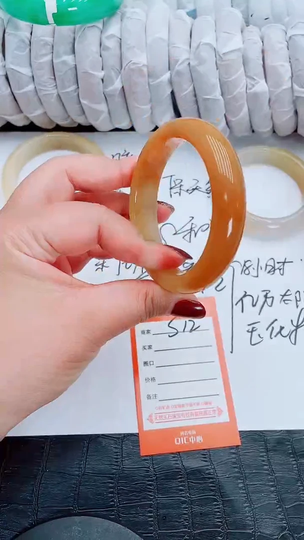 【闪购商品】石英质玉手镯未镶嵌S12-57-58