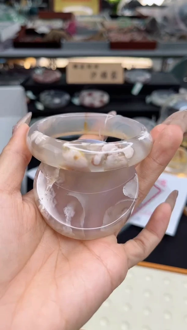 【闪购商品】石英质玉手镯未镶嵌59圈口（赠品镯心）34562562