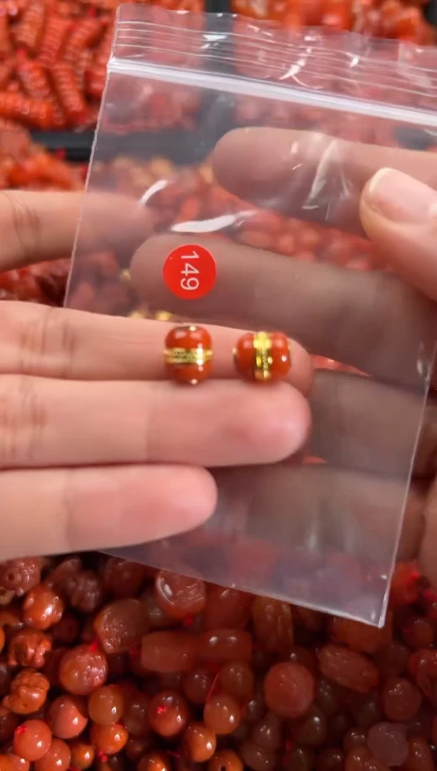 【闪购商品】南红玛瑙颈饰未镶嵌1