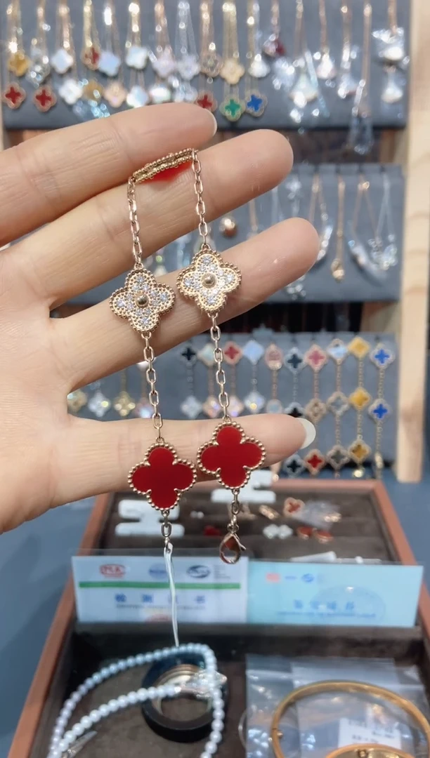 18K金镶嵌手链钻石钻石K玫