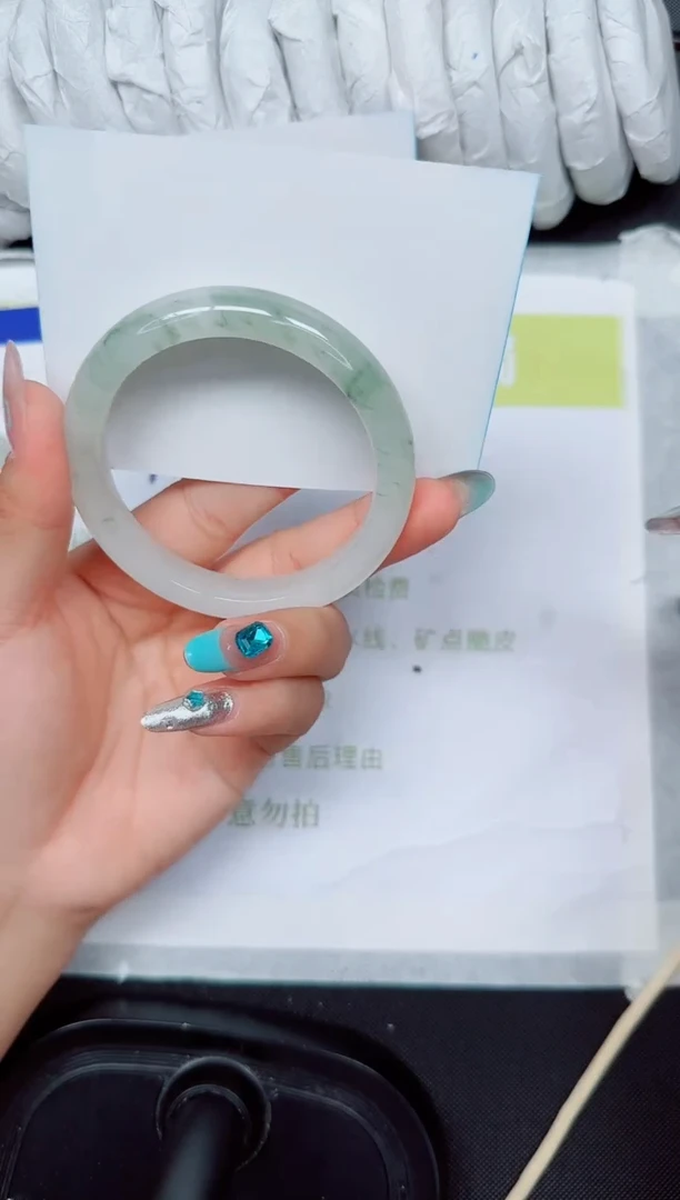 石英岩玉手镯合金206-58.1