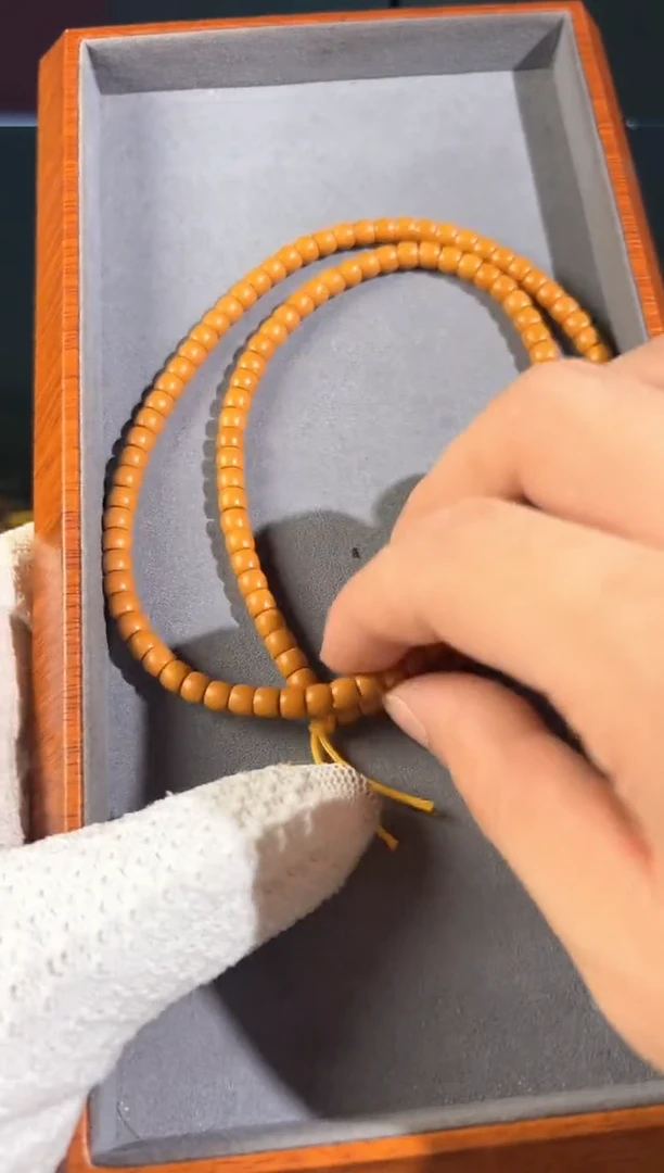 橄榄核手串/手链核尖尺寸5.5mm（8/17售卖）