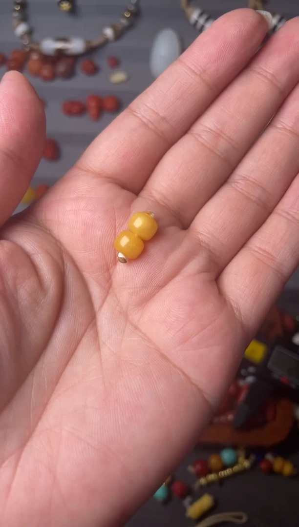 裸石蜜蜡未镶嵌7蜜蜡墩子一对