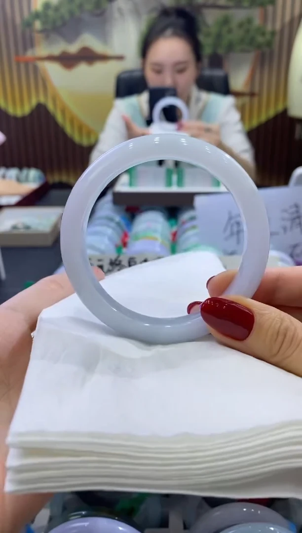 未镶嵌手镯翡翠00011270