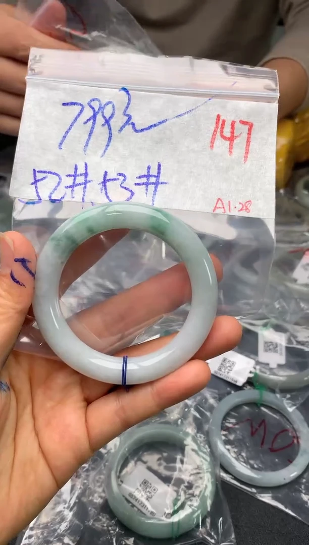 【闪购商品】定制翡翠未镶嵌毛货需精细抛光+多样性发货拍一发一