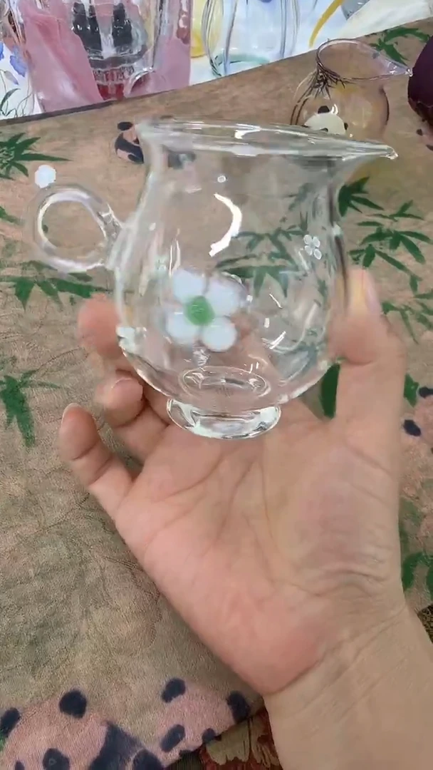 四叶草玻璃大号公道杯