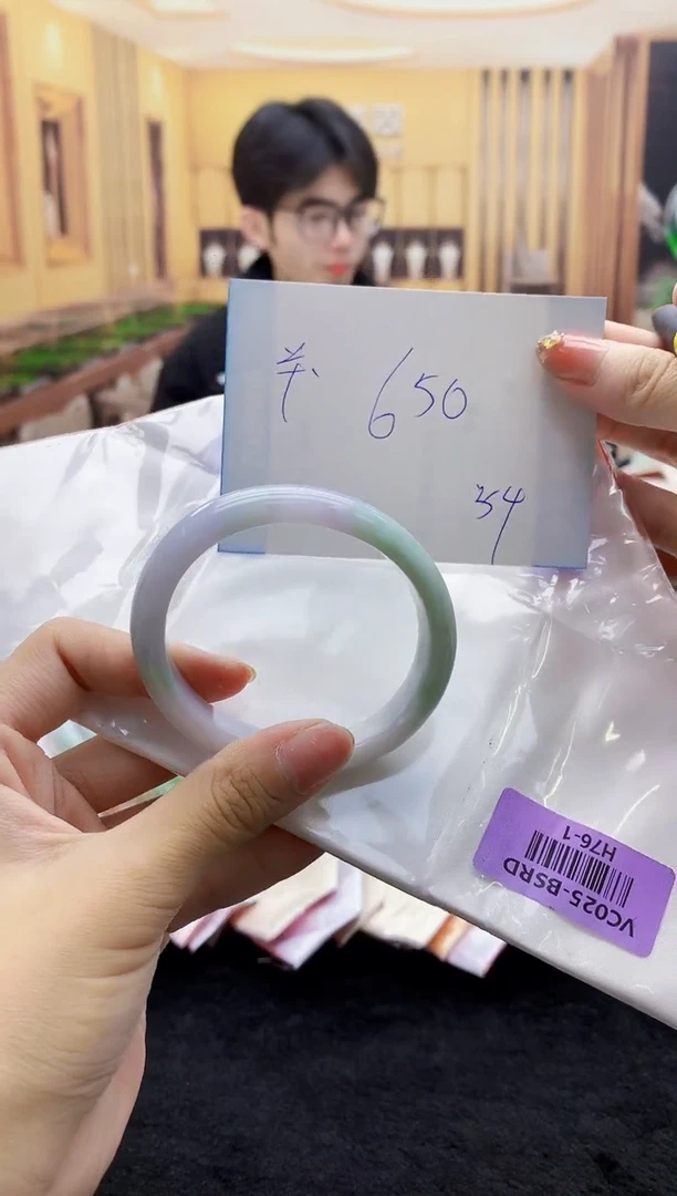 【闪购商品】翡翠手镯未镶嵌   H76-1