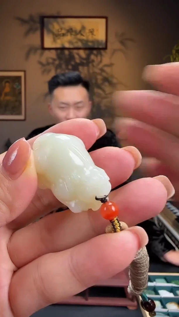 未镶嵌和田玉挂件k36貔貅