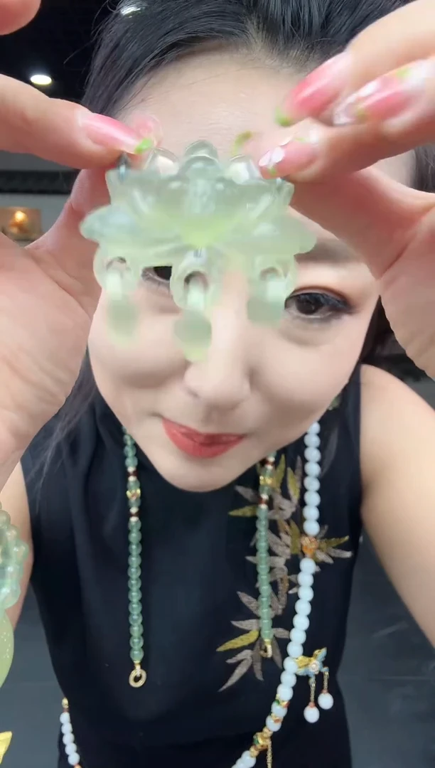 岫玉未镶嵌颈饰三环-莲花鬼工环【万能扣】