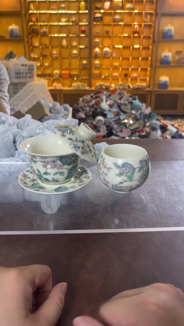 瓷片花溪陶瓷00000山茶花盖碗+主人杯