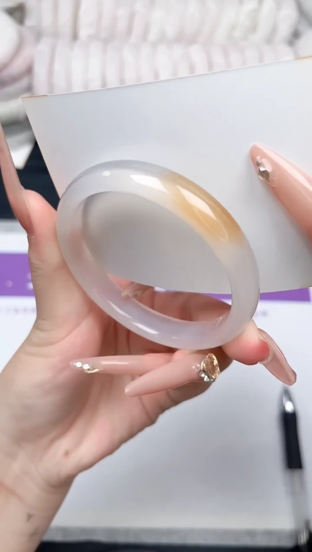 未镶嵌手镯石英质玉18-59