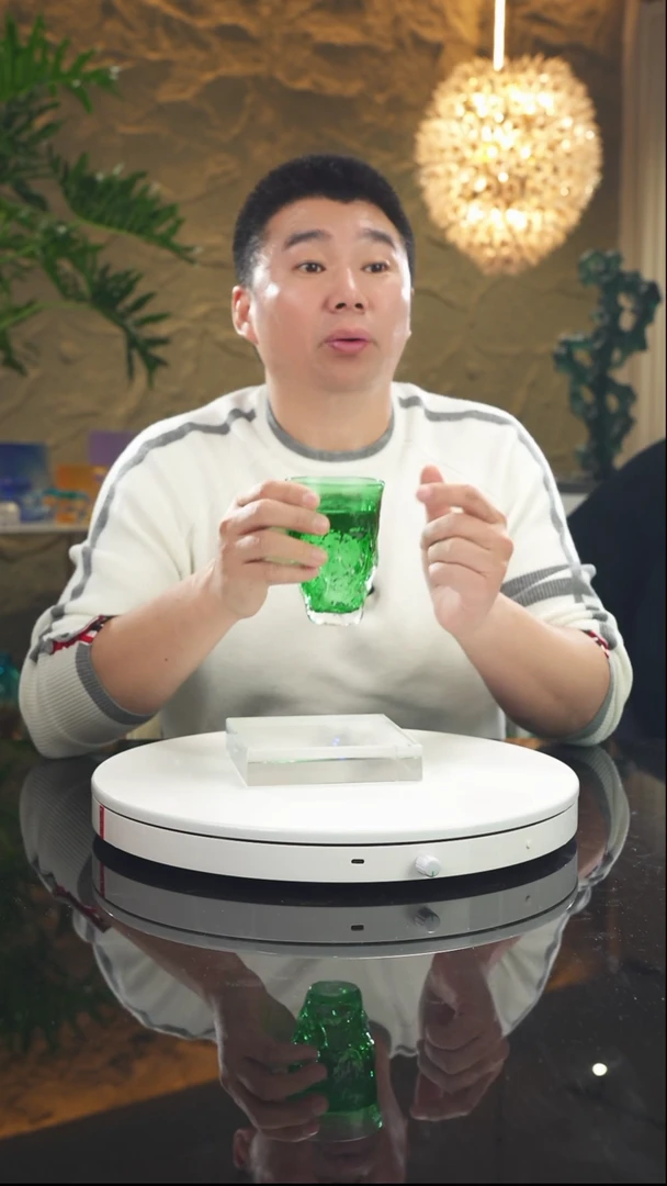 【闪购商品】瓷片设计款绿色水杯