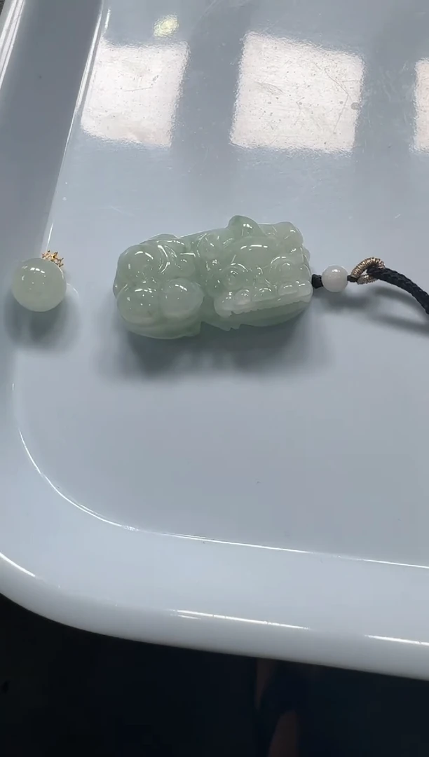 【闪购商品】翡翠颈饰未镶嵌翡翠