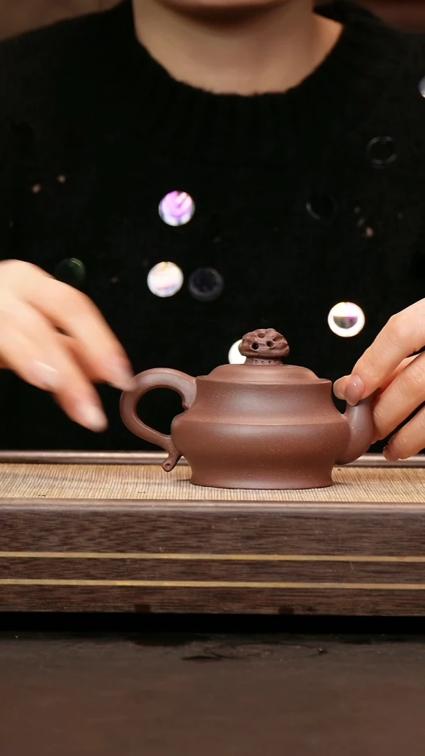 茶壶紫砂天青泥暗肝色 乾坤