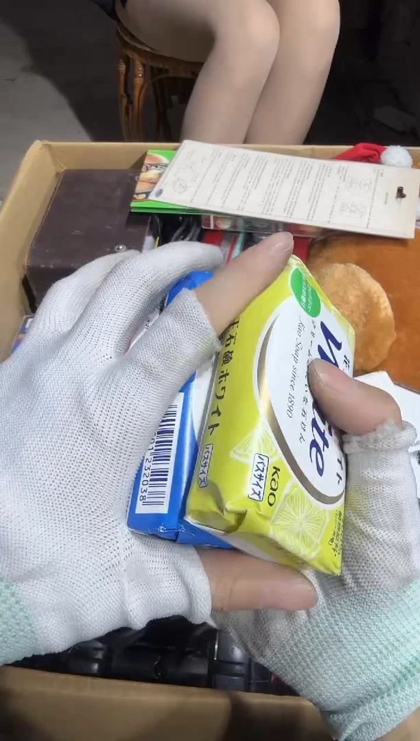 瓷片@***古 527   中古商品，瑕疵品，不保好坏。