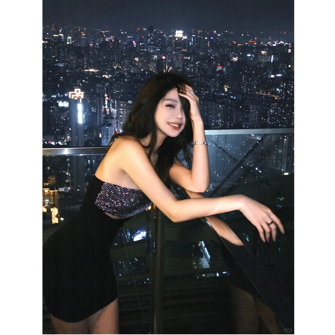 御姐风高级感晚礼服裙名媛气质辣妹性感一字肩修身抹胸包臀连衣裙