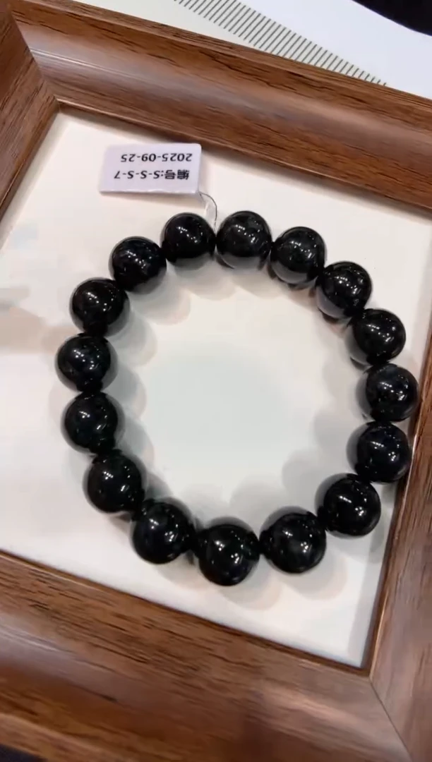 未镶嵌手串翡翠手串