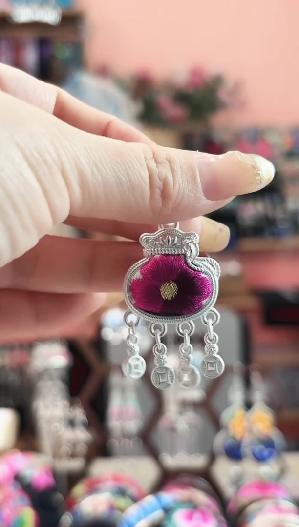 艺枝独绣手工饰品60