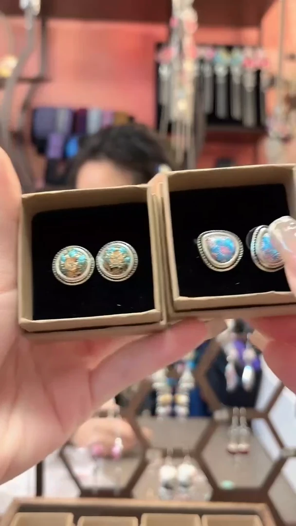 织绣云织谣民族风精美饰品   131