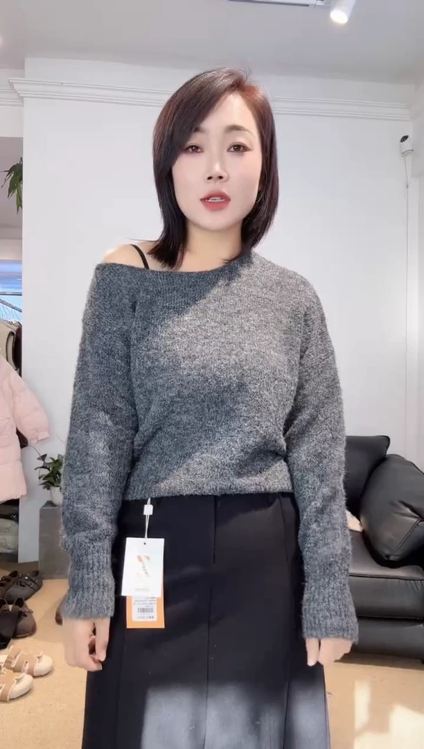 灰色时尚毛衣-2947