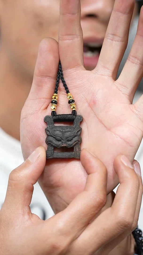 【闪购商品】老扣（多样性发货，发其一）