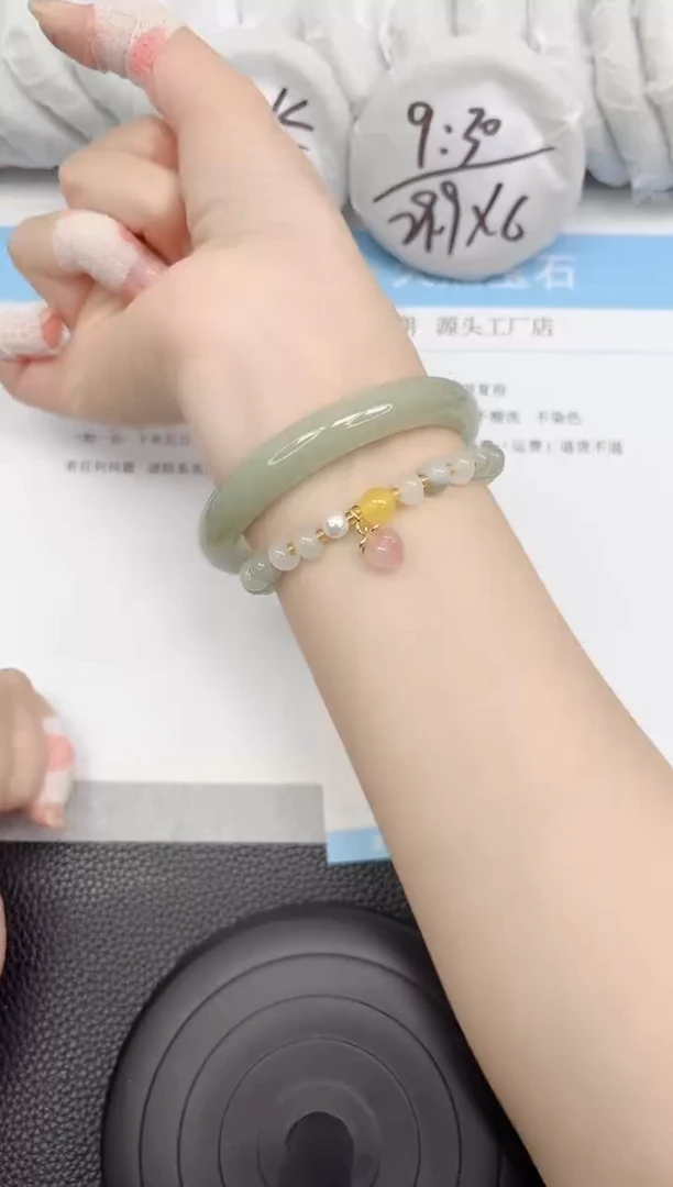 石英质玉手镯未镶嵌161-61