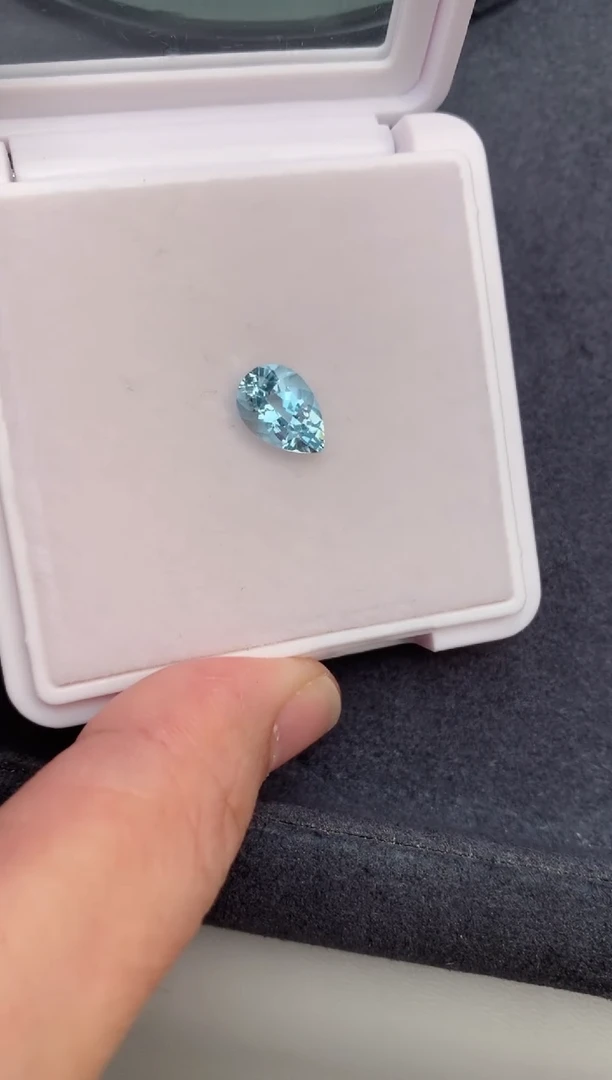 海蓝宝石裸石1.8ct海蓝宝  BE